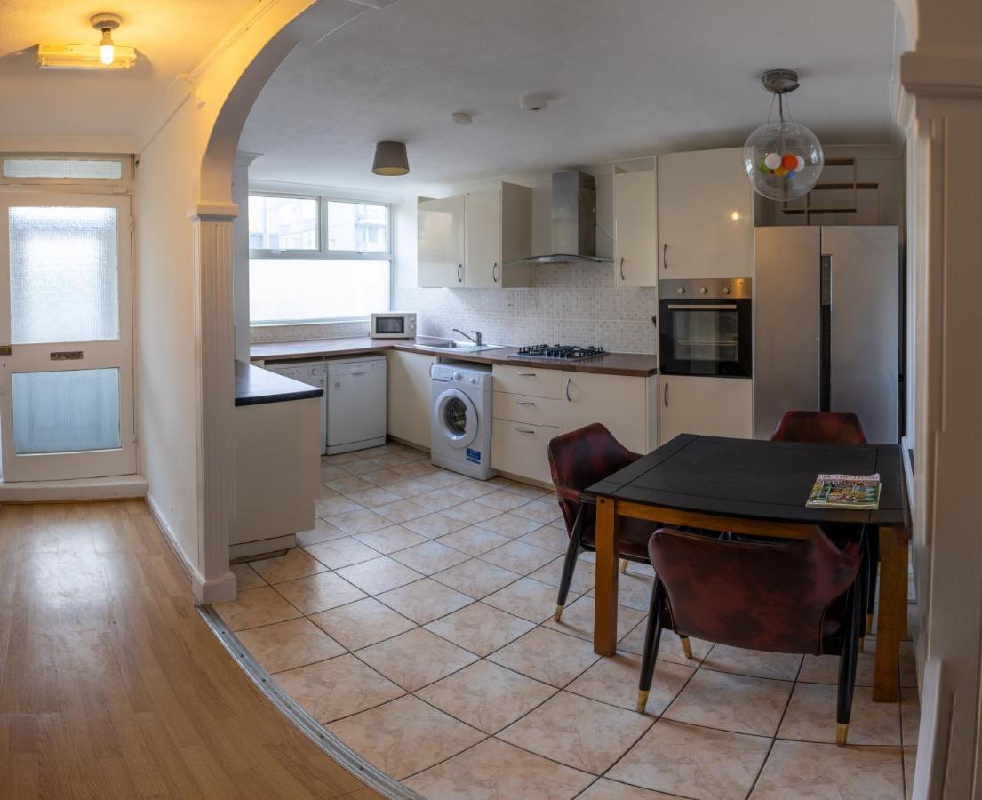 Willa London - 4 Bed - Sleeps 8 - Garden - Pet Friendly Zewnętrze zdjęcie