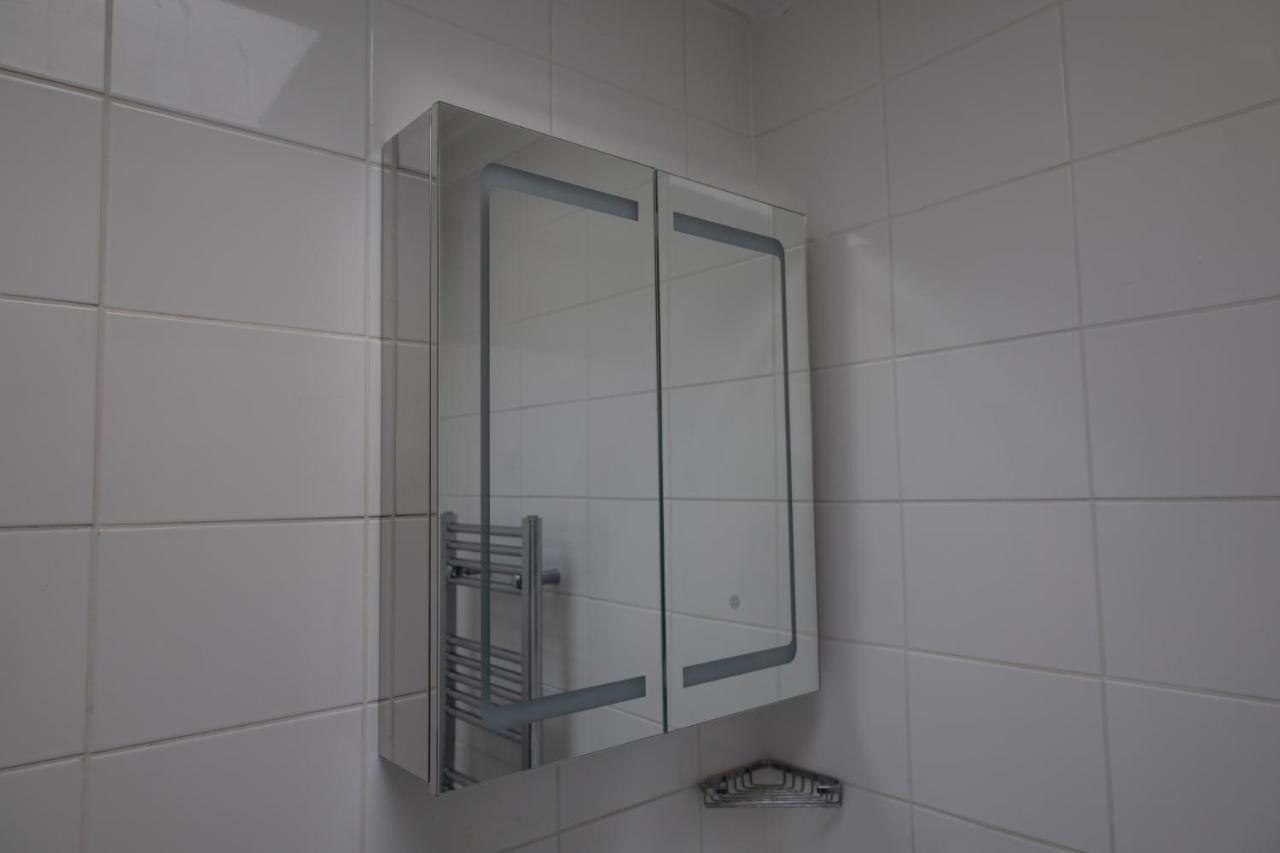 Willa London - 4 Bed - Sleeps 8 - Garden - Pet Friendly Zewnętrze zdjęcie